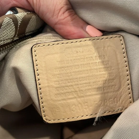 Coach Brown and Pink Signature Tote - Picture 9 of 11